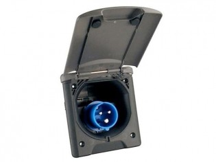 Gniazdo przyłącza prądu...