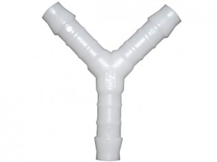 Plastikowy trójnik do wody...