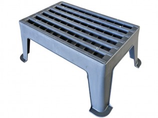 Schodek stopień wejściowy z...