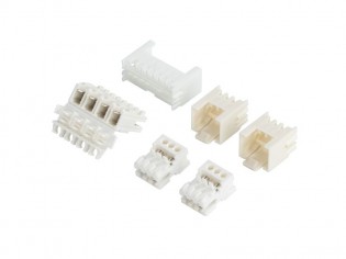 Zestaw wtyczek kostek...